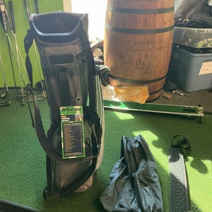 Titleist Hybrid 5 Stand Bag With Cover And Extra Strap