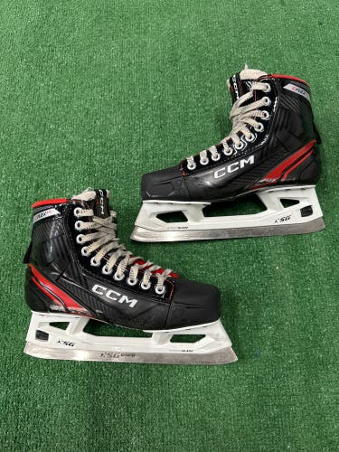 Senior CCM Extreme Flex E6.5 Hockey Goalie Skates 7 (Used)
