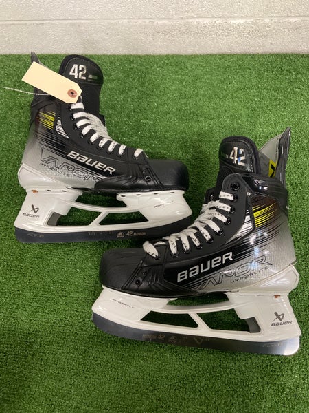 Senior Bauer Vapor Hyperlite 2 Hockey Skates Wide Width Pro Stock 8.5 (New)