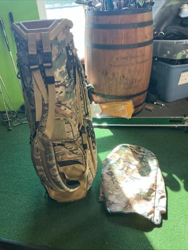 Sun Mountain C130 Stand Bag 15-Way Dividers W Cover