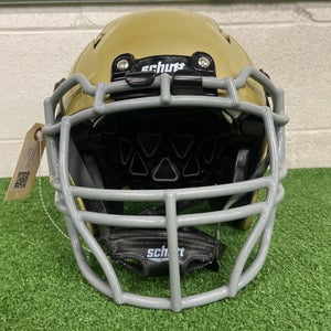 Youth XS Schutt Vengeance A11 Helmet (Used)