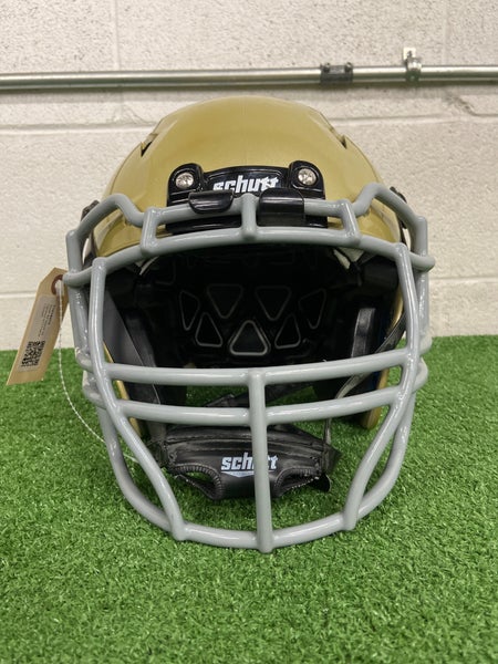 Youth XS Schutt Vengeance A11 Helmet (Used)
