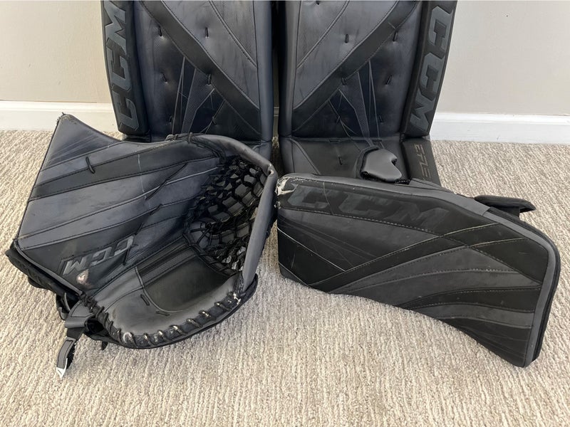 CCM EFlex 5 Gloves Set