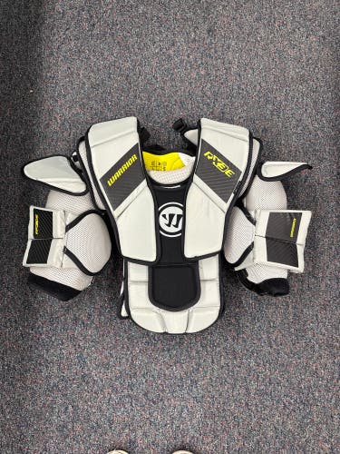 Warrior Ritual X3E Goalie Chest Protector (Used) | Junior Large/XL