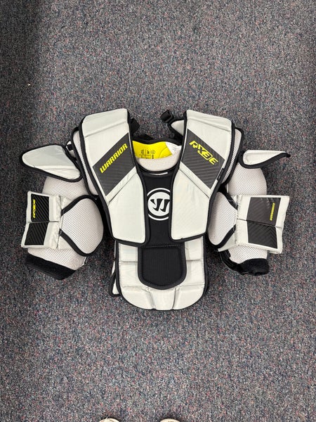 Warrior Ritual X3E Goalie Chest Protector (Used) | Junior Large/XL