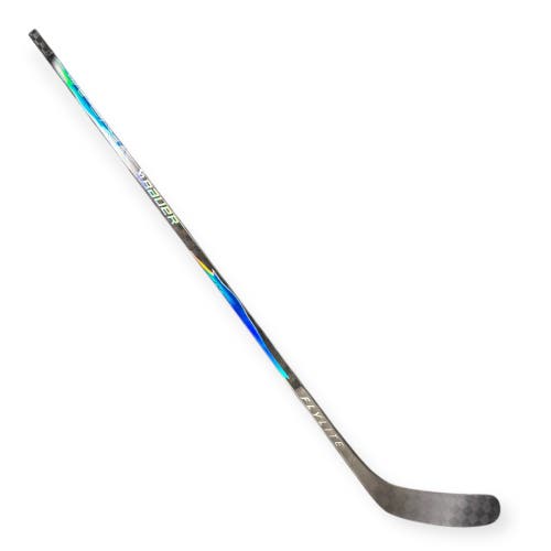 Bauer Vapor FlyLite Right Handed Hockey Stick Toe Pattern 77 Flex Pro Stock - William Nylander Demo