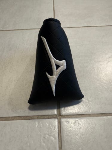 Mizuno Head Cover (New)