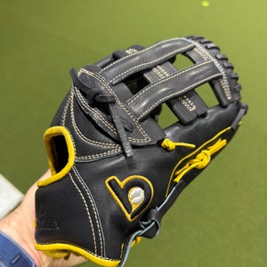 Bradley Next Play RH Baseball Glove 12" (New)