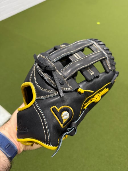 Bradley Next Play RH Baseball Glove 12" (New)