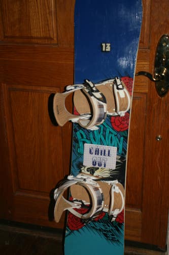 Burton Punch 135 cmSnowboard With ROME Medium Bindings