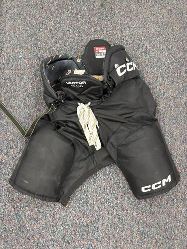 Black CCM Vector Plus Hockey Pants (Used) | Junior Large