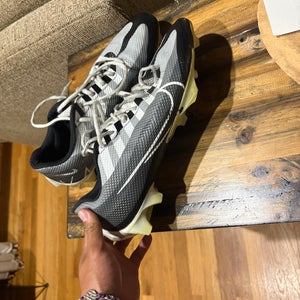 Gray Men's Size M 10.5 (W 11.5) Adult Nike Vapor Edge 360 Molded Cleats Cleats (Used)