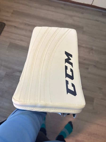 CCM Extreme Flex 500 Full Right (New)