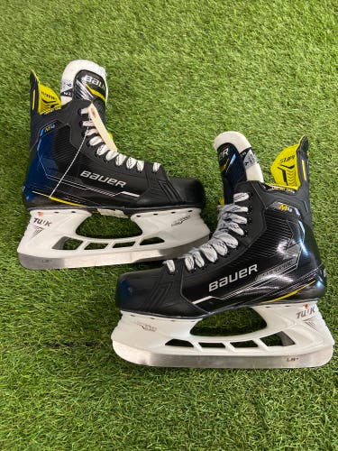 Senior Bauer Supreme M4 Hockey Skates 9 (Used)