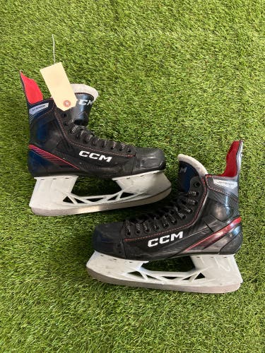 Senior CCM JetSpeed FT455 Hockey Skates Regular Width 10 (Used)