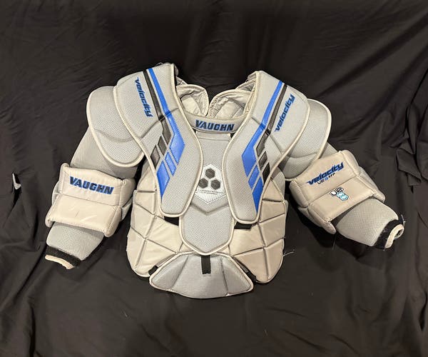 Large Vaughn Velocity V8 Goalie Chest Protector (Used)