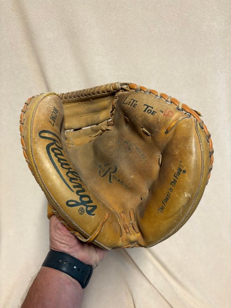Catcher's RH Rawlings LiTe Toe Baseball Glove (Used)