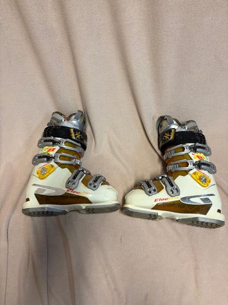 Mondo 23 & 23.5 Unisex Dalbello All Mountain Electra 8 Ski Boots (Used)