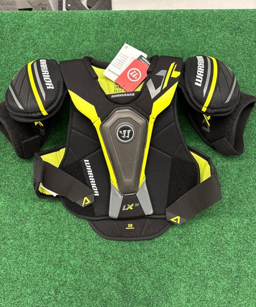 Warrior ALPHA LX 30 Shoulder Pads (New) | Senior Small