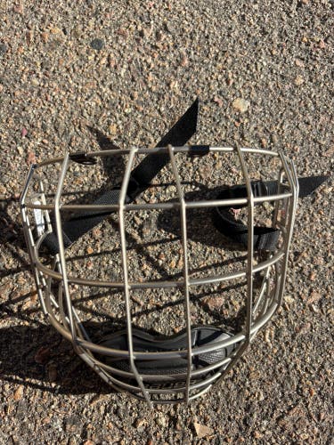 Medium Bauer Profile III Facemask (Used)