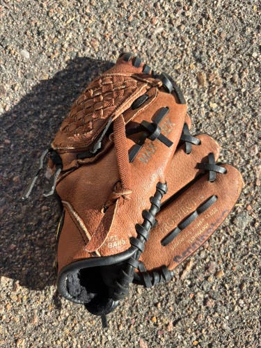 Brown Mizuno Prospect Series PowerClose RH Baseball Glove 10" (Used)
