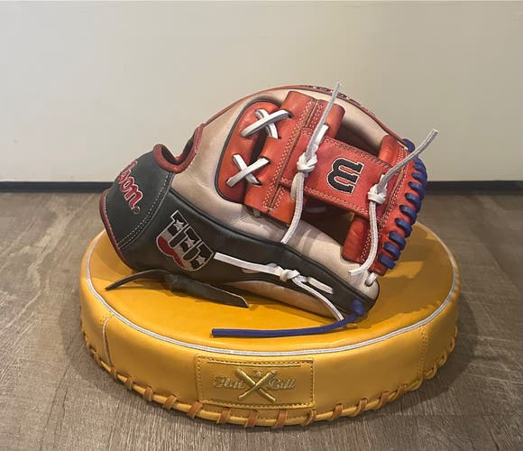 Wilson A2000 RH Baseball Glove 11.5" - Rare Patriotic