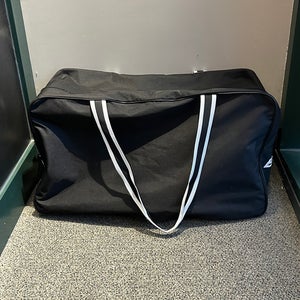 Used Bauer Hockey Bag