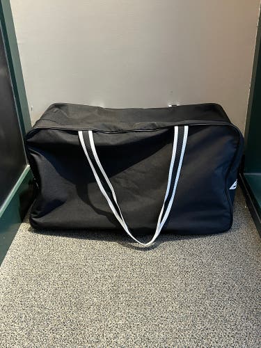 Used Bauer Hockey Bag