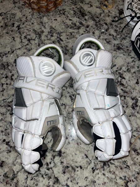 Maverik M5 Lacrosse Gloves Medium (Used)