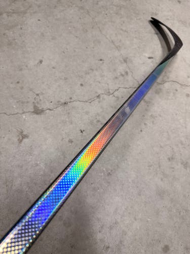 40 Flex P92 BLCKSTCK PRO 1 Bauer Twitch Flylite, Trigger 10 Pro Similar Kick Point Senior Right Hand