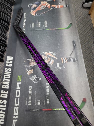 2 PACK | P28M | 82 Flex NEW! Senior Bauer PULSE Right Handed Hockey Stick P28M Pro Stock