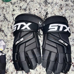 STX Stallion 200 Lacrosse Gloves Medium (Used)