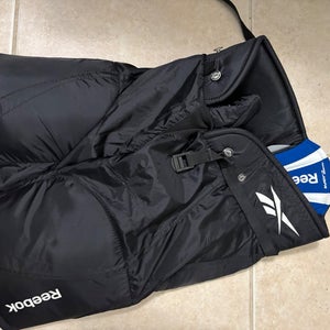 Junior Large Reebok Hockey Pants (Used)