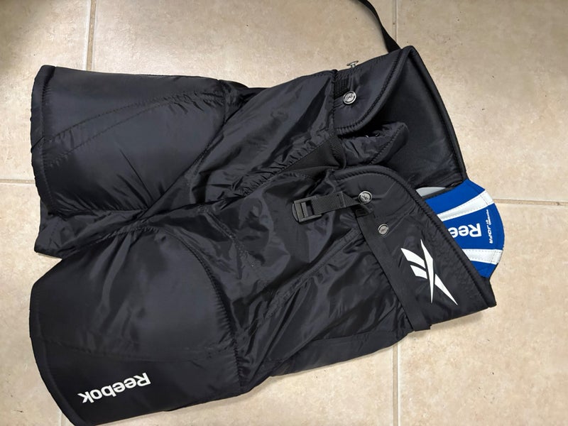 Junior Large Reebok Hockey Pants (Used)