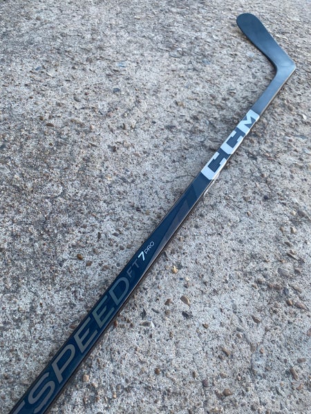 CCM JETSPEED FT7 PRO Pro Stock Hockey Stick Grip P90 100 Flex Left 6824
