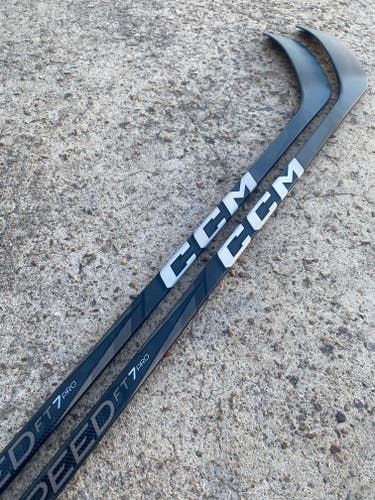 2 PACK CCM JETSPEED FT7 PRO, Pro Stock Hockey Stick Grip P28M 70 Flex Right 6835
