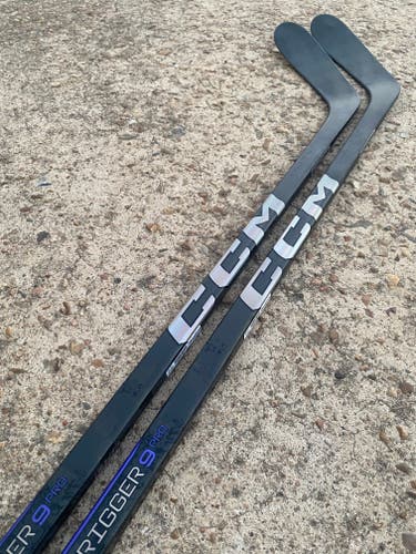 2 Pack CCM Trigger 9 PRO Pro Stock Hockey Stick Grip 75 Flex P90 Left 6843