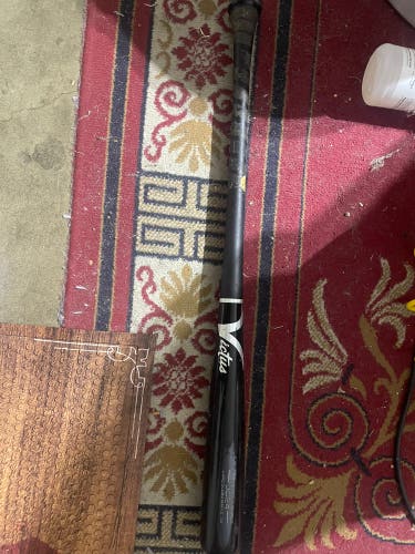 2018 Victus Pro Reserve JC24 Maple Bat (-3) 30 oz 32" (Used)