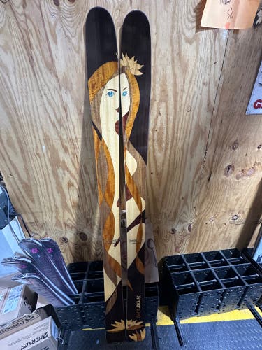 Women's 2013 Ski Logik 174 cm Skis Without Bindings (New)