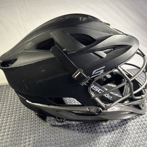 Cascade S Youth Lacrosse Helmet Matte Black Size OSFM w/Leather Chin Strap