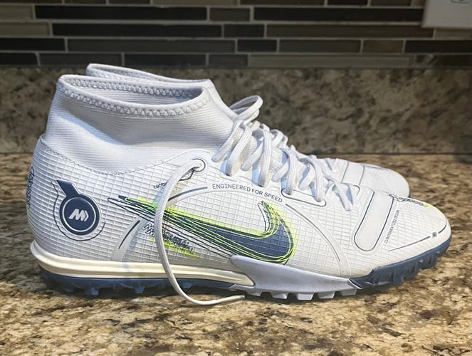 White Men's Size M 10.0 (W 11.0) Nike Mercurial Superfly Turf Cleats Cleats (New)