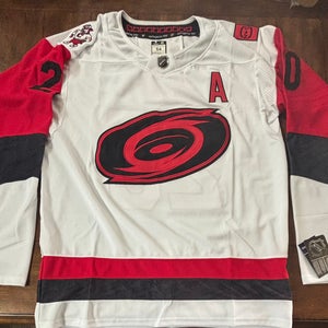 Carolina Hurricanes Sebastian Aho White Jersey #20 Adult XL (54) NWT