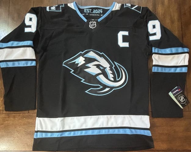 Utah Mammoth Clayton Keller #9 Black Home Jersey Adult Medium (50)