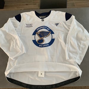 St Louis Blues Fanatics Pro Stock Practice Jersey MIC 58 (Used)