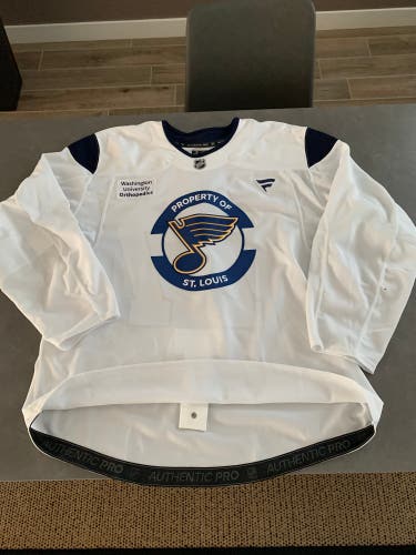 St Louis Blues Fanatics Pro Stock Practice Jersey MIC 58 (Used)
