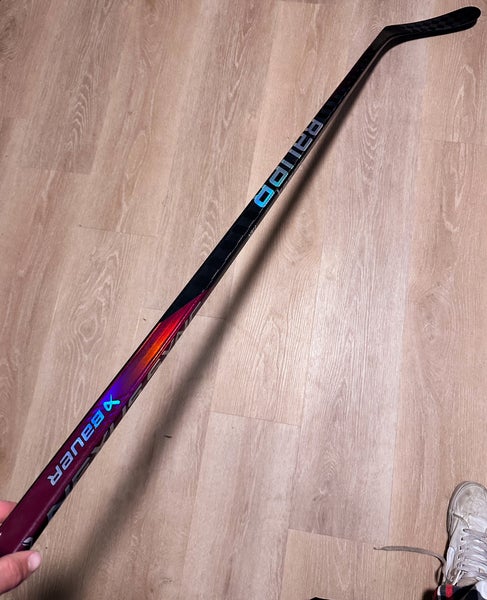 Brand new pro stock Bauer Nexus Sync Hockey Stick right p92 tracer