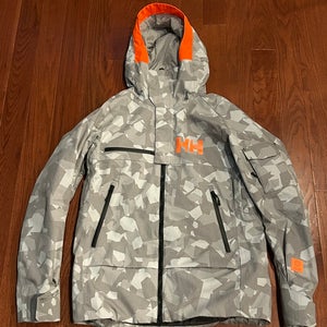 Used Men's Medium Helly Hansen Ski Jacket | GREAT CONDITION