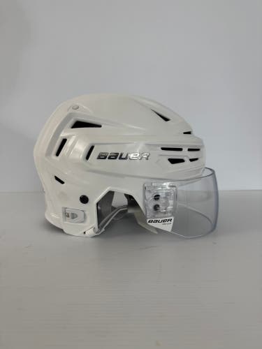 Used White Medium Bauer Re-Akt 155 Helmet