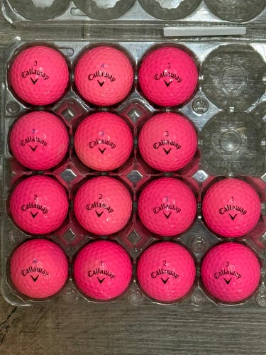 14 Callaway REVA Women’s Pink Golf Balls