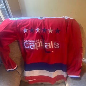 Size 54 Washington capitals Adult Unisex Adidas Jersey (Used)